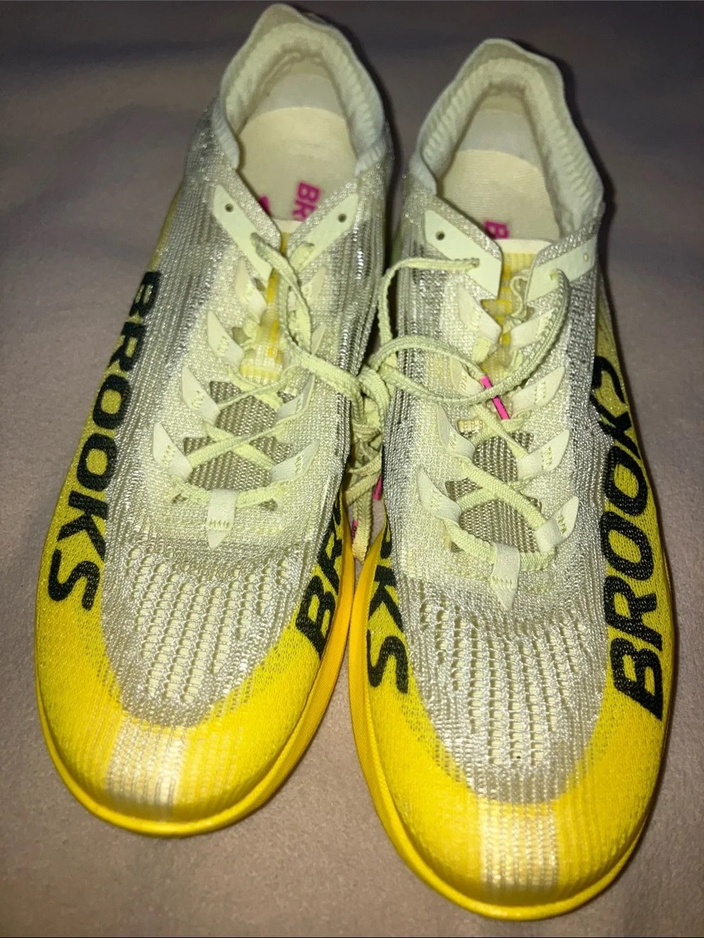 Brooks hyperion elite